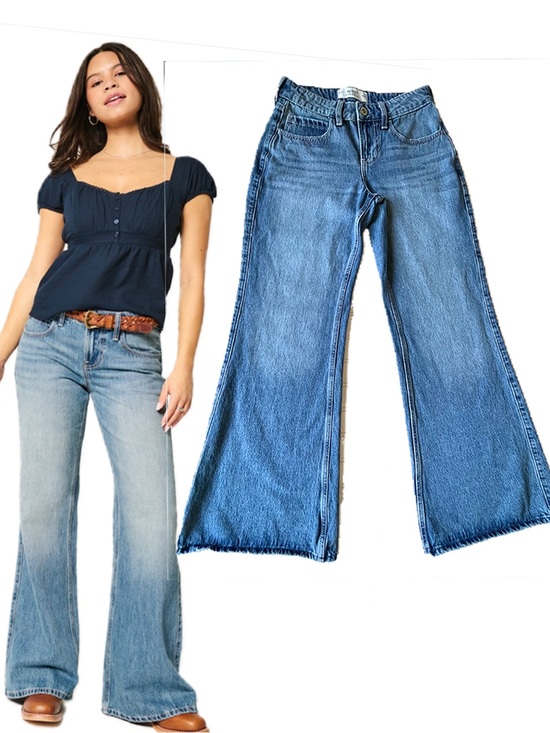 Hollister Denim - Hollister Low Rise Baggy Flare Jeans Y2K Mid Blue Wide Leg Rigid Denim 2R/26 EUC